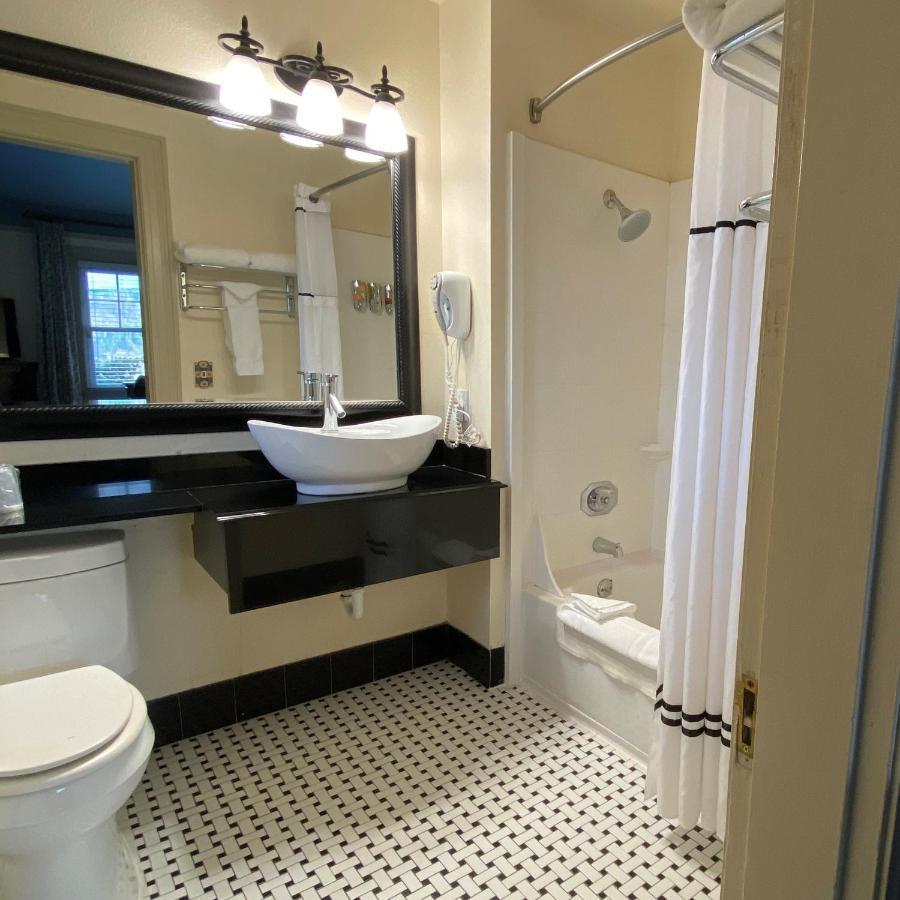 Columbia Gorge Hotel & Spa Hood River Esterno foto