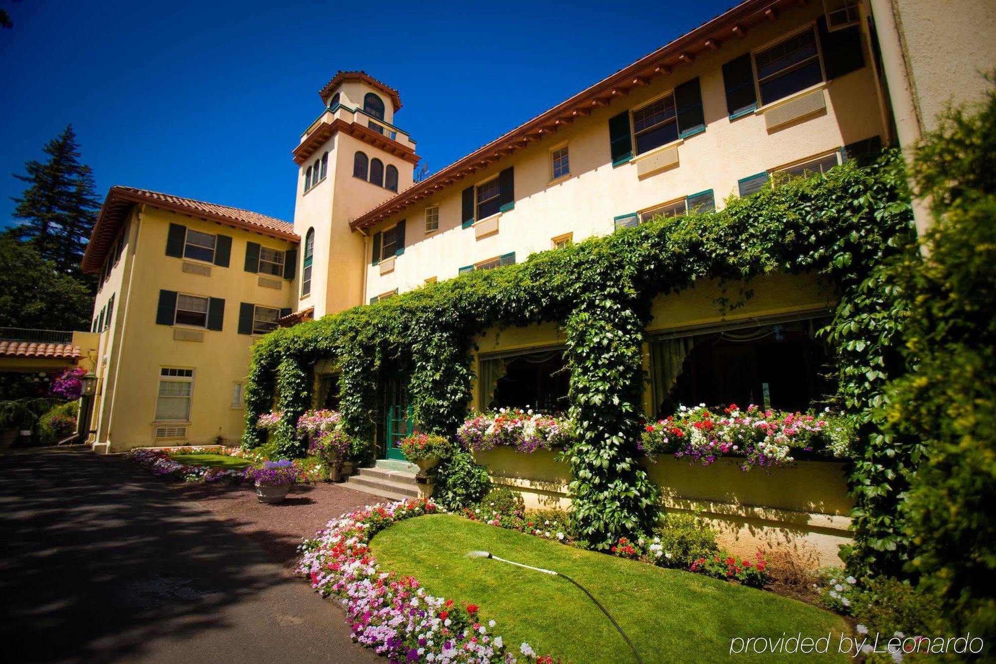Columbia Gorge Hotel & Spa Hood River Esterno foto